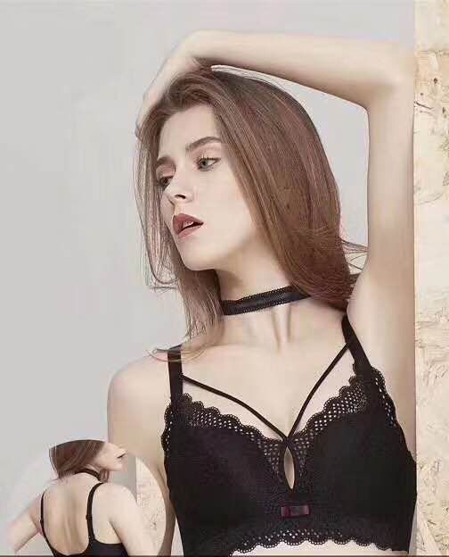 Non-trace bra thumbnail