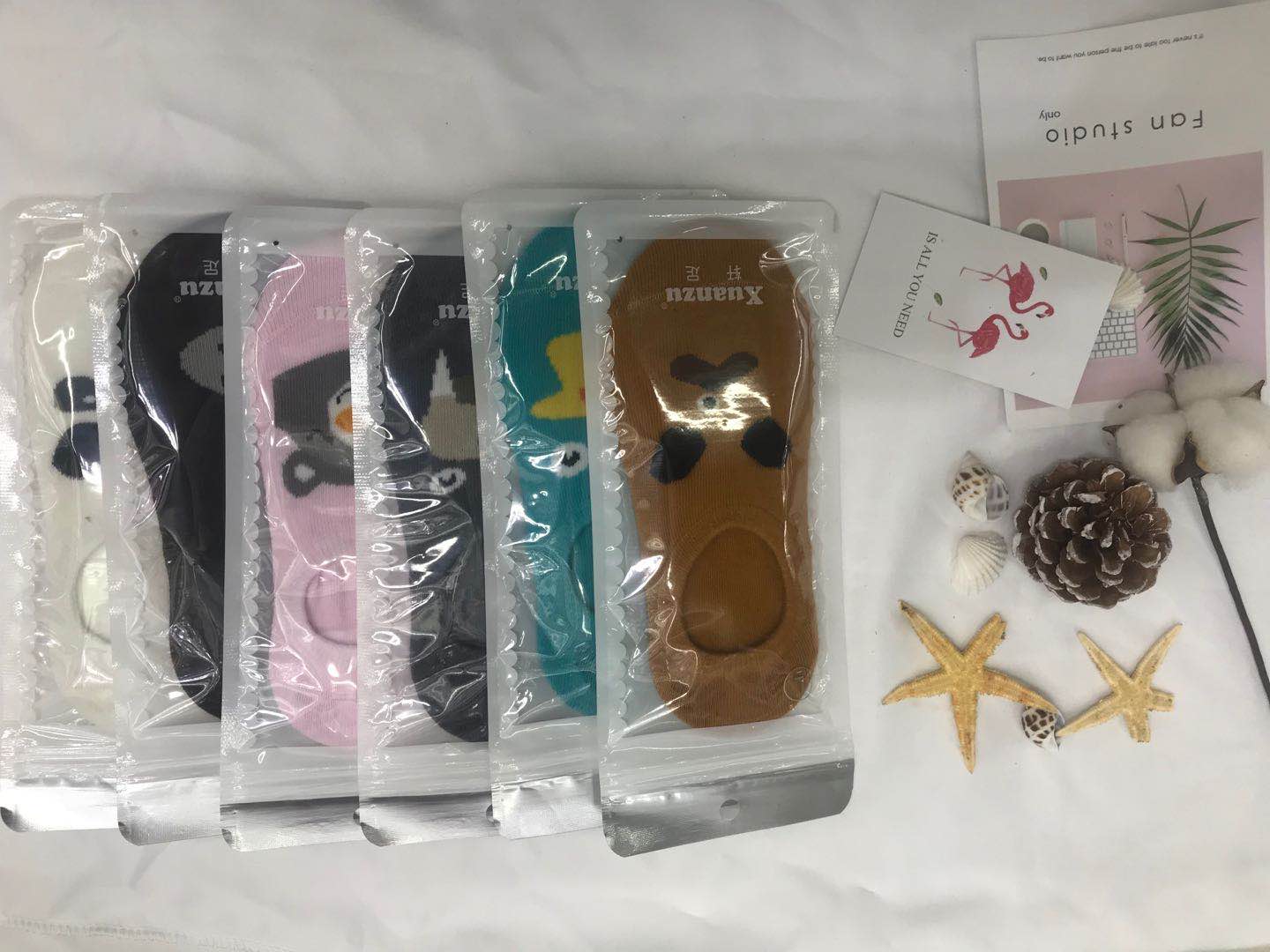 Ship socks, fashionable and popular socks, short socks, floor socks, invisible socks, baby socks, floor socks, children's socks, baby socks, cotton socks, Japanese and Korean popular socks undefined
