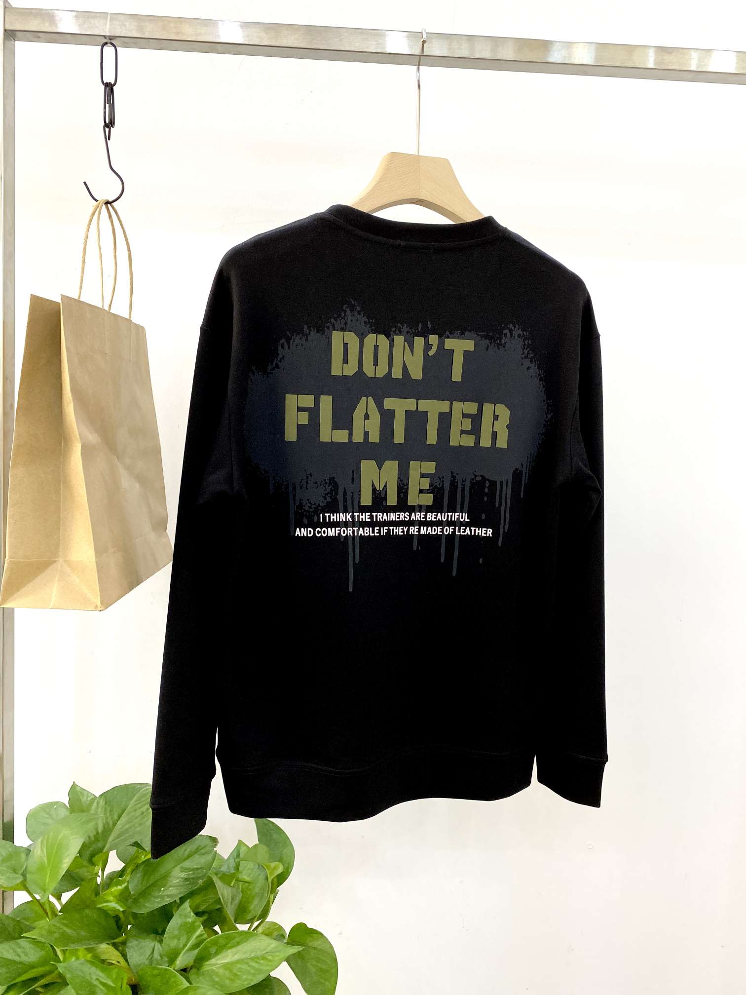 Men's all-cotton long-sleeved sweatshirt undefined