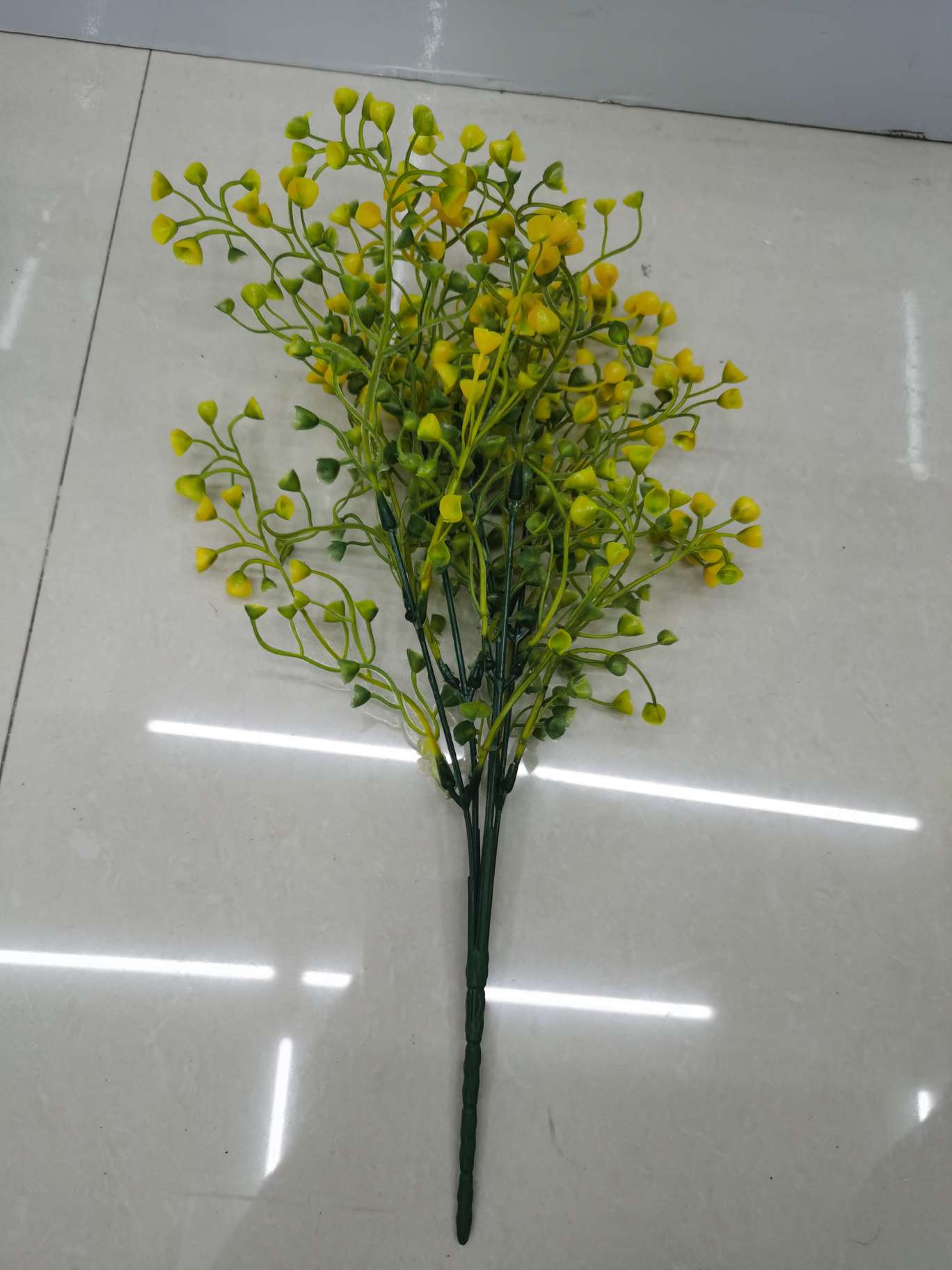 خمسة شوكة كيم تشونغ يو Item Picture