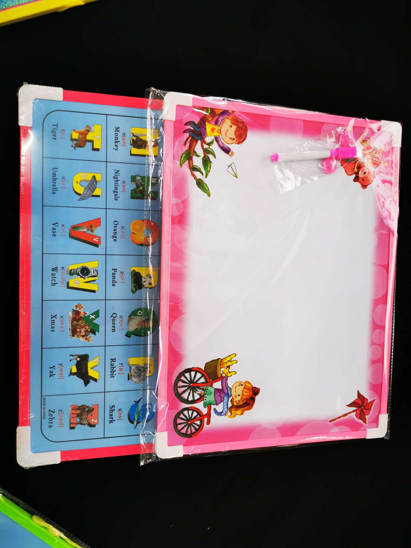 英文1cm单印卡通板19x26