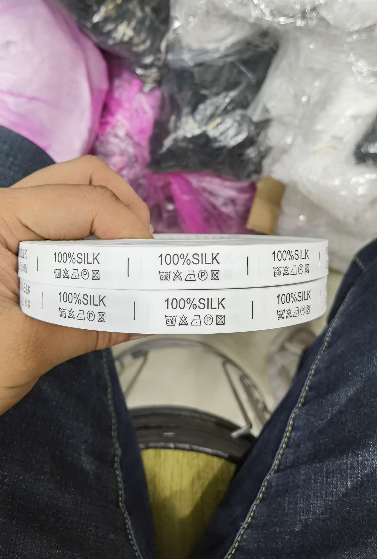 100%SILK  真丝
2600个