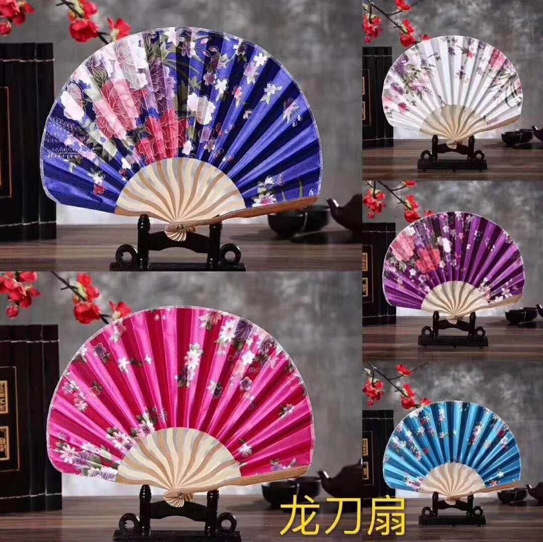 龙刀扇，龙形扇