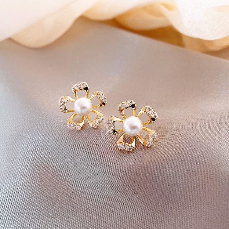 High sense earrings new personality temperament joker fashion earrings simple Korean web celebrity earrings female thumbnail