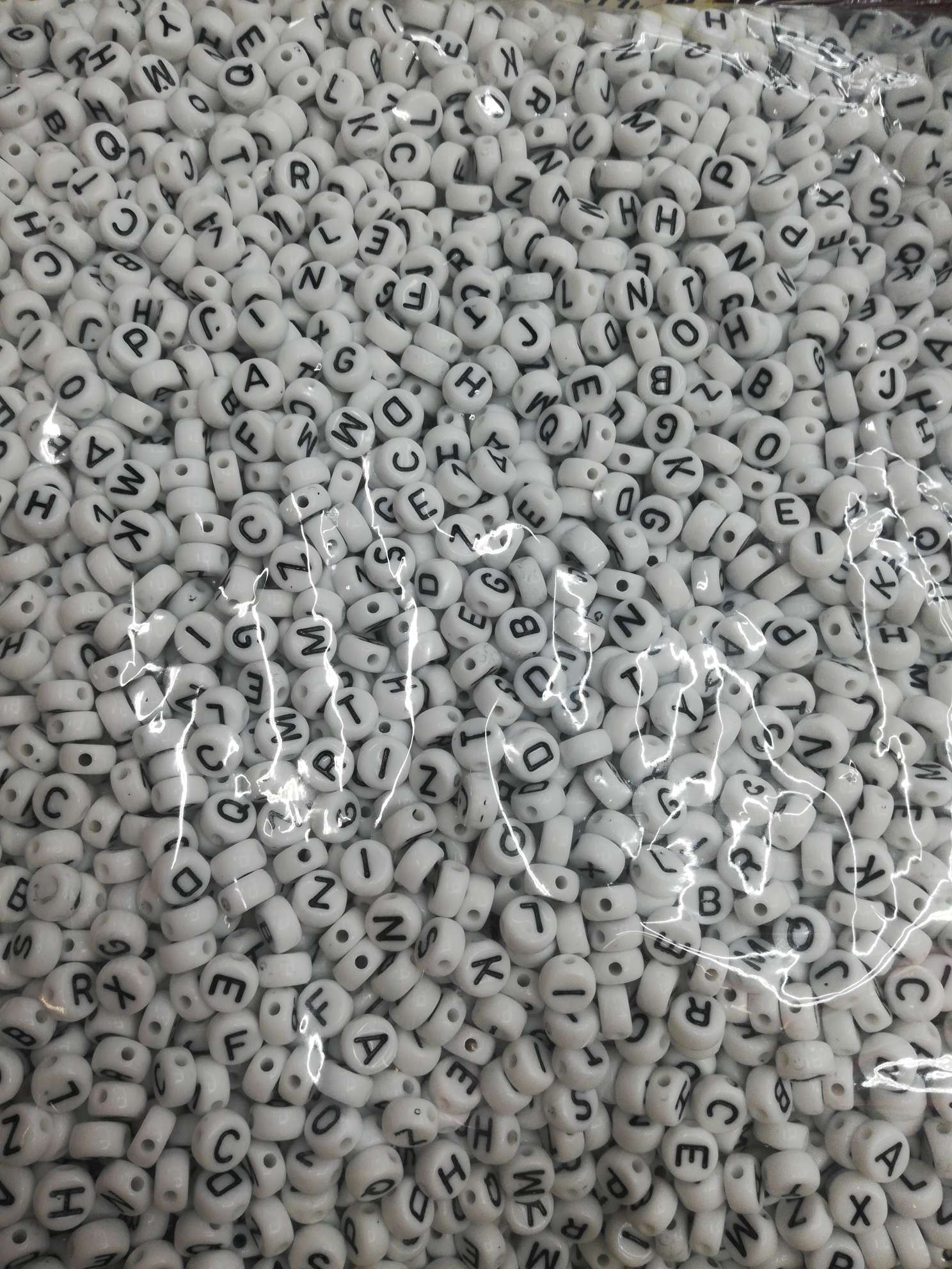 The 4 × 7 letters of the oil dot are black from the top ten Specification image
