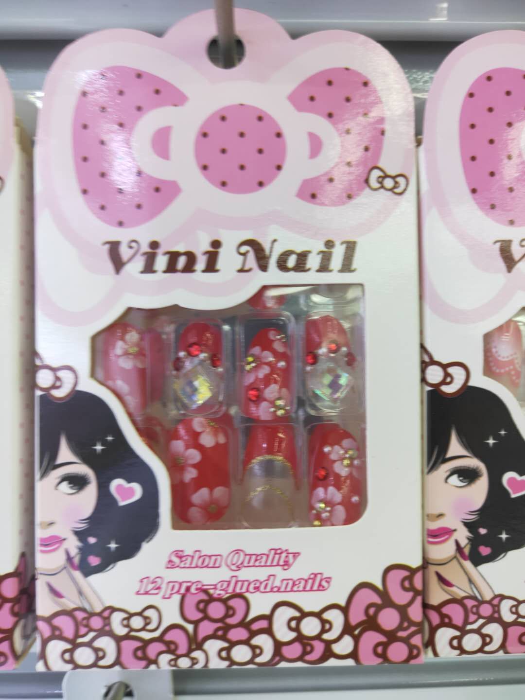 New fake nails with nail drills