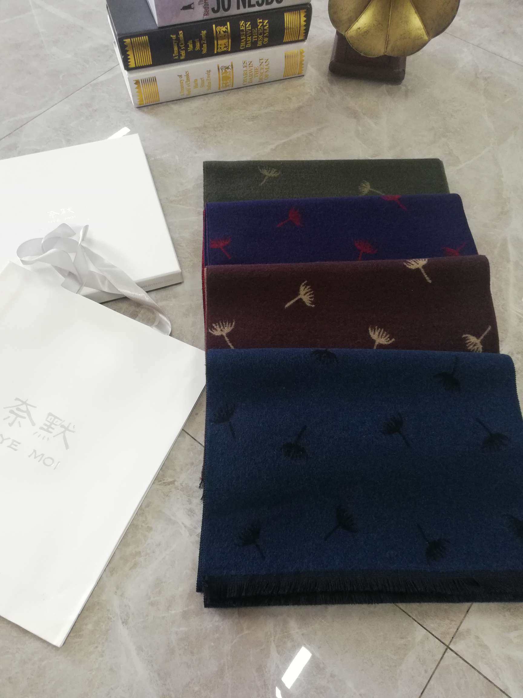Men's wool scarf 2020 autumn/winter jacquard new small dandelion thumbnail