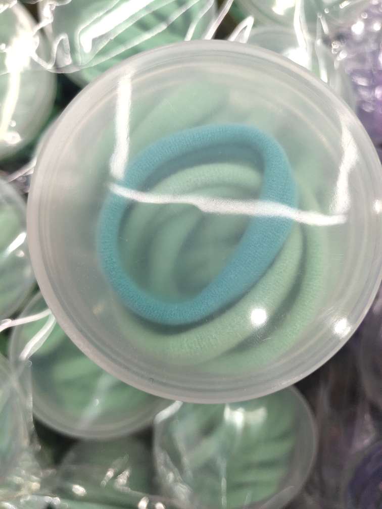 40 Black Crocodile pp clips, so colorful and delightful, super good. Just looking at them makes me want them. So colorful and delightful, super good. Just looking at them makes me want them Specification image