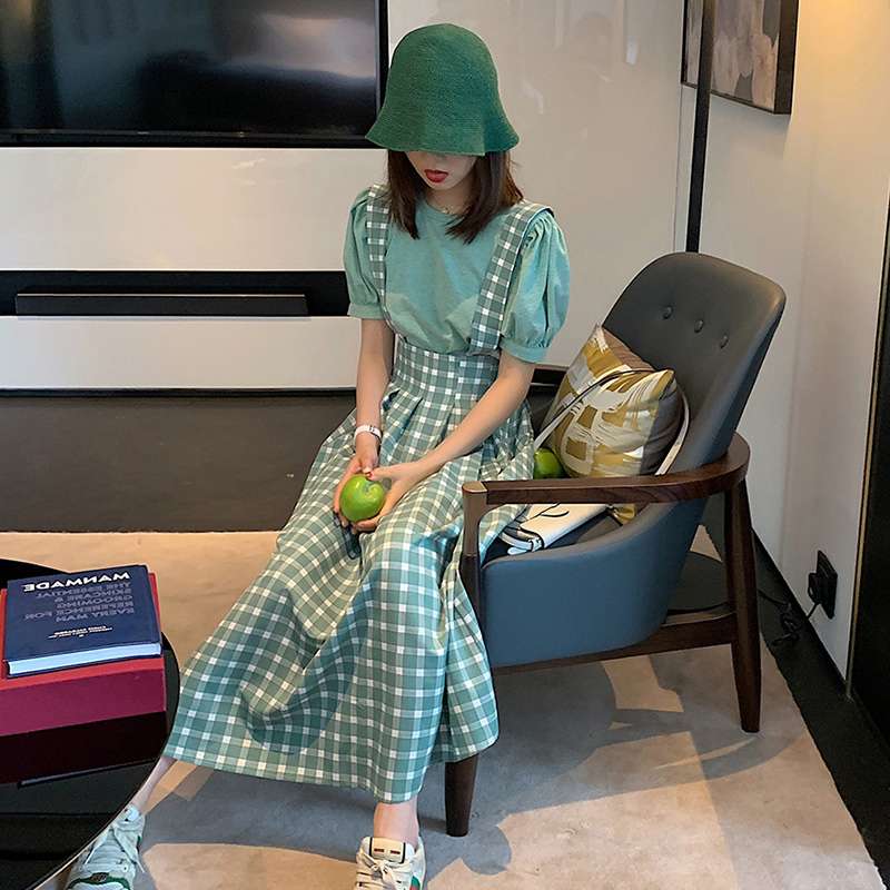 法式赫本风套装夏季女洋气减龄时尚背带裙两件套连衣裙