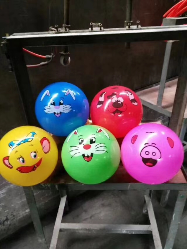 Works with the ball