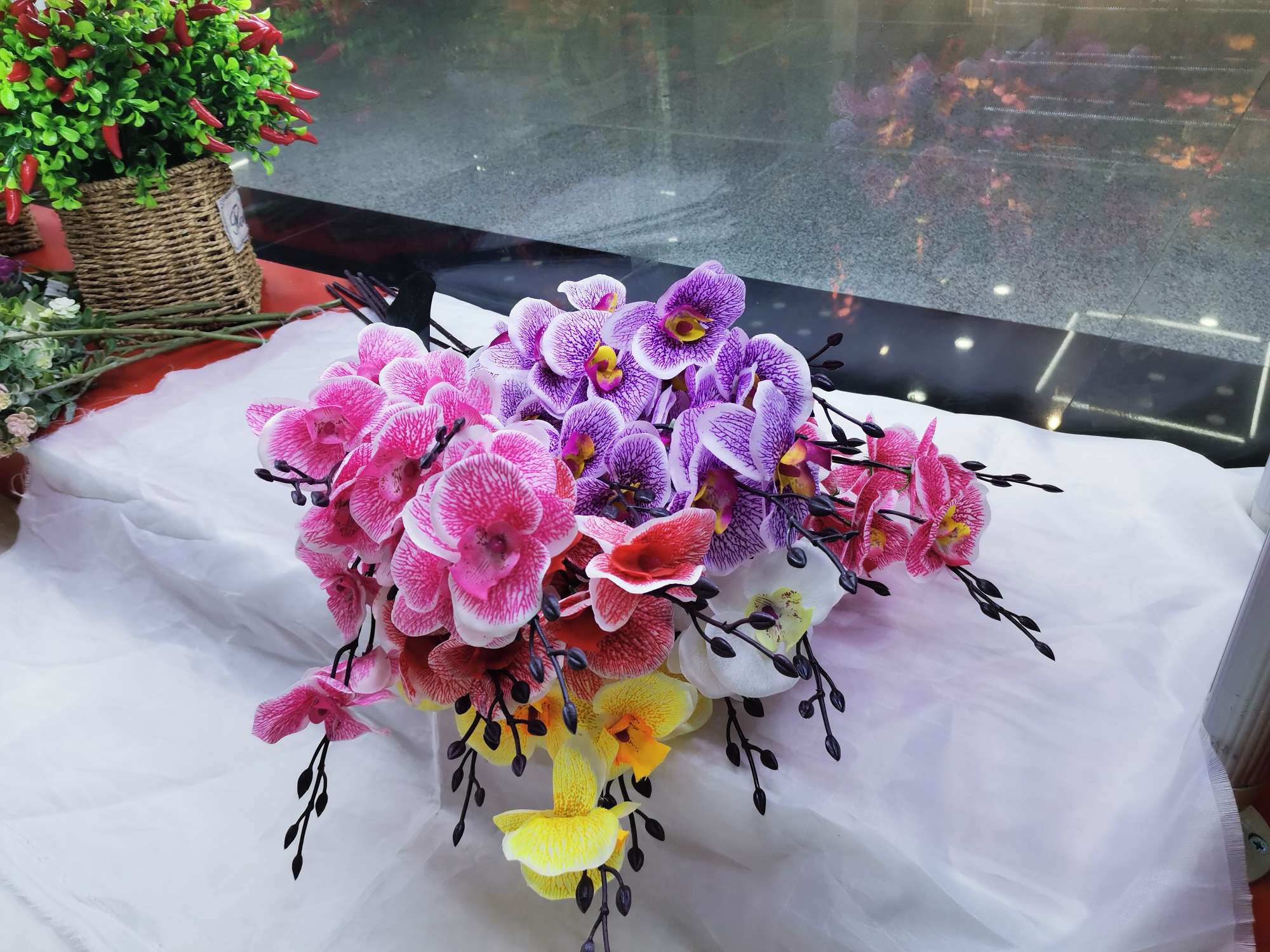 Simulated high-stemmed autumn Phalaenopsis details Picture