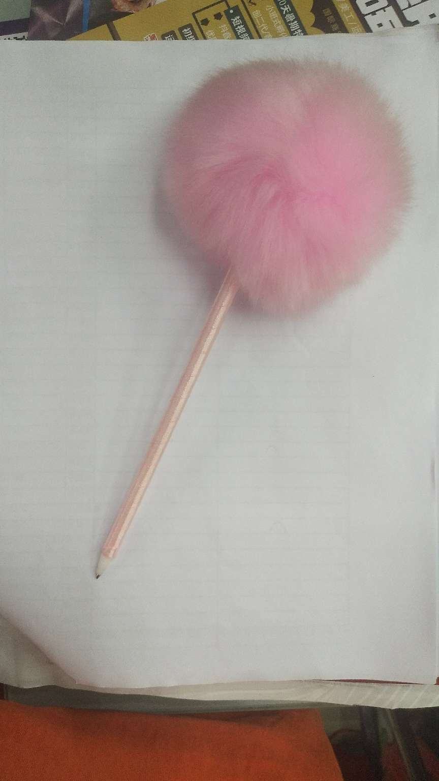 Big Hairy Ball Cute Cartoon Creative Ballpoint Pen Small Fresh Signature Pen Student Supplies Application Scenario