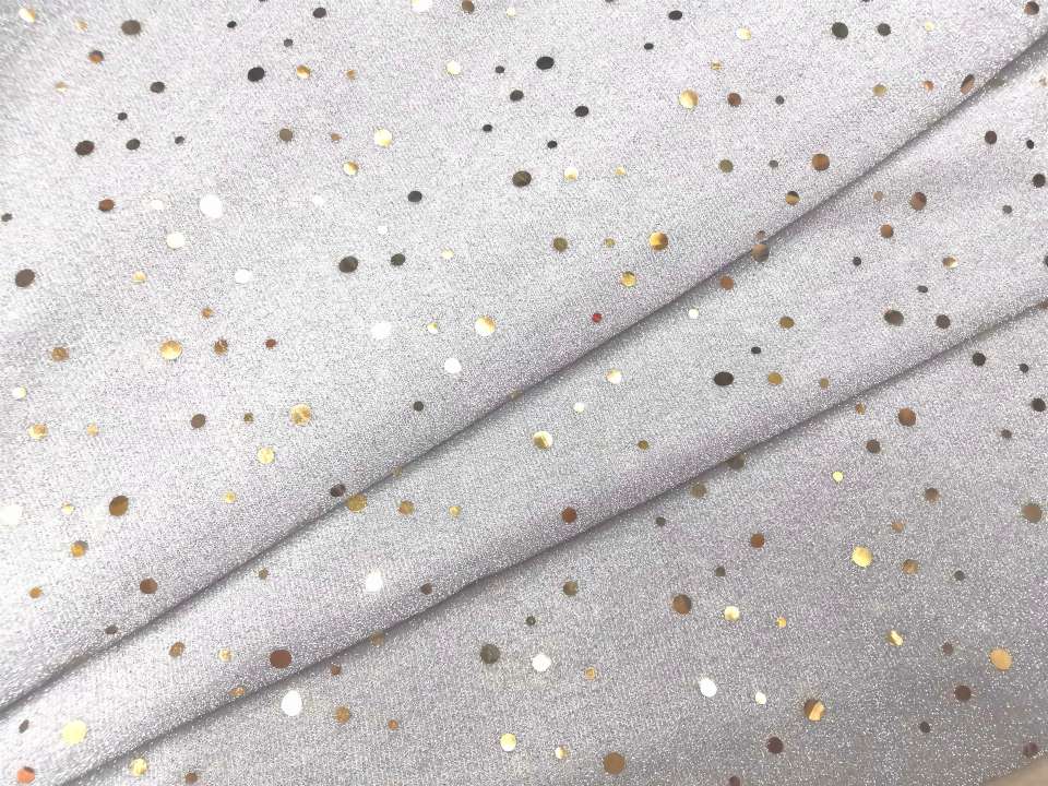 Small round sheet punched thread fabric, bright silk, glittering gold and silver silk, gold onion fabric, head accessories, dance stage costume fabric Application Scenario