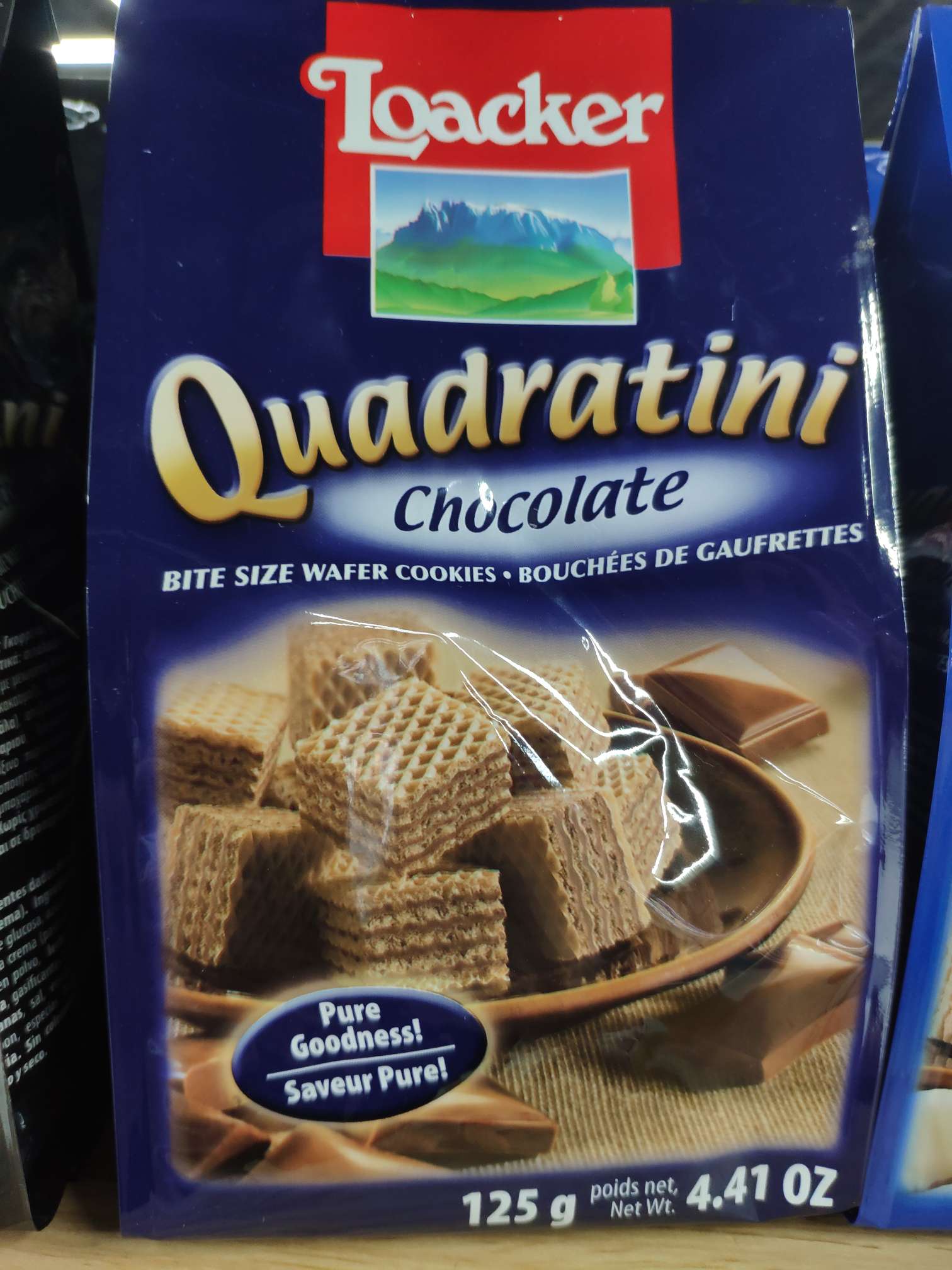 莱家巧克力味粒粒装威化饼干