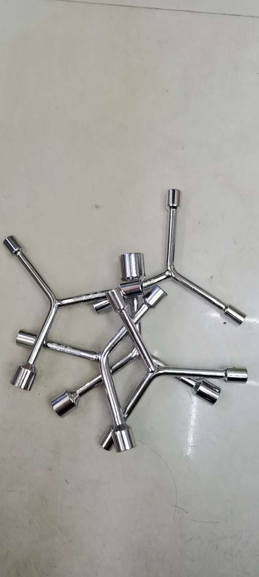 Three-pronged wrench Cross wrench Square wrench Dual-purpose wrench Open wrench Repair tools Hardware tools Item Picture