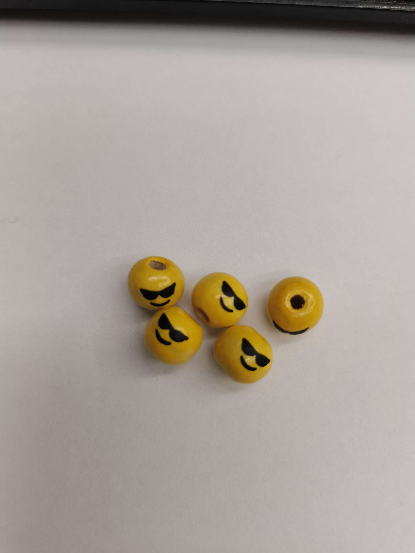 10mm木珠印刷表情脸 黄色笑脸木珠产品图
