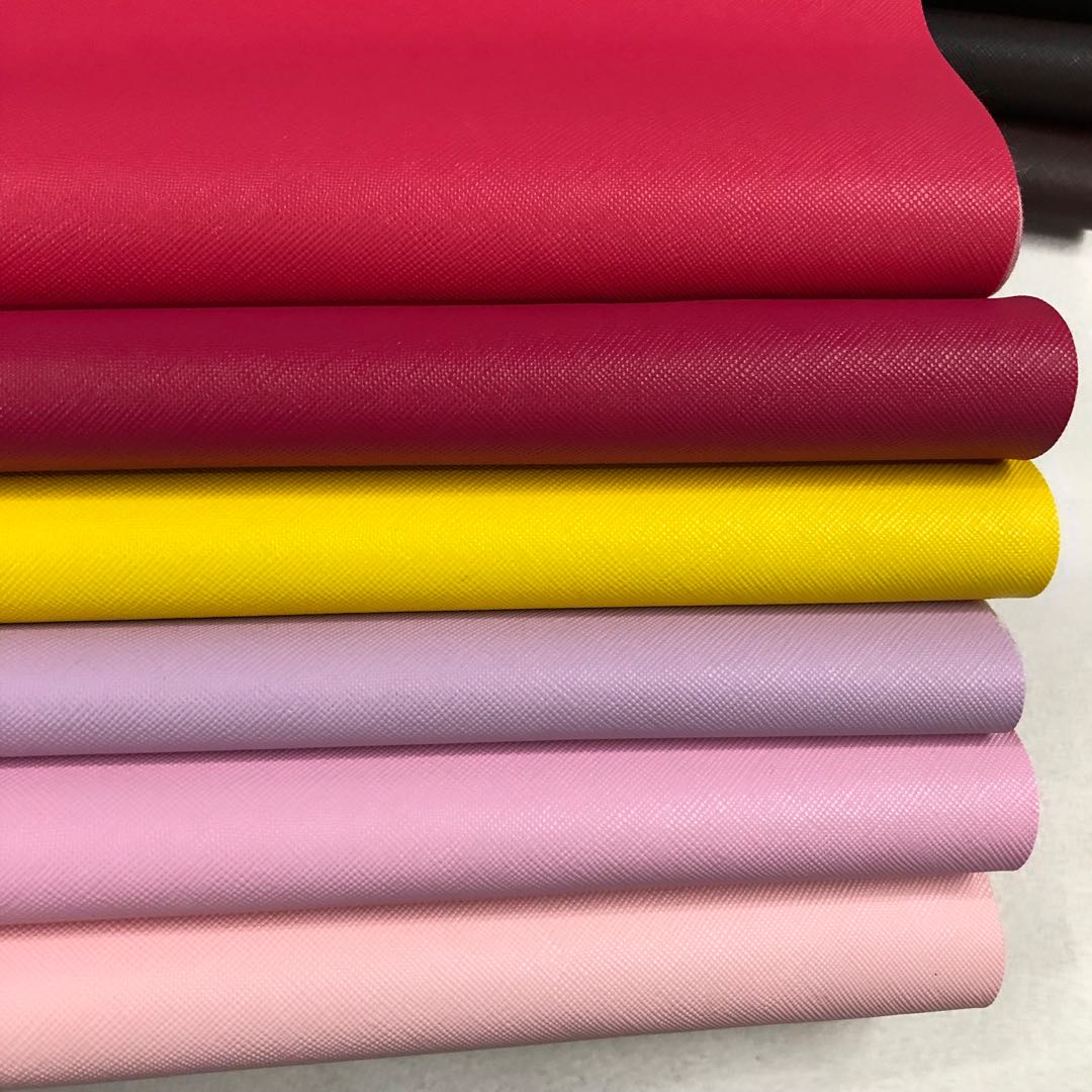 Factory direct sales of high-quality textured bottom small cross pattern pvc artificial leather luggage fabric, environmentally friendly and in stock undefined