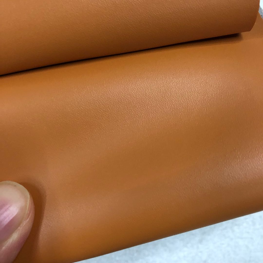 Factory direct sales of fine, small-textured, eco-friendly pvc artificial leather, simulated leather, fine-textured luggage leather, sofa leather, soft leather fabric undefined
