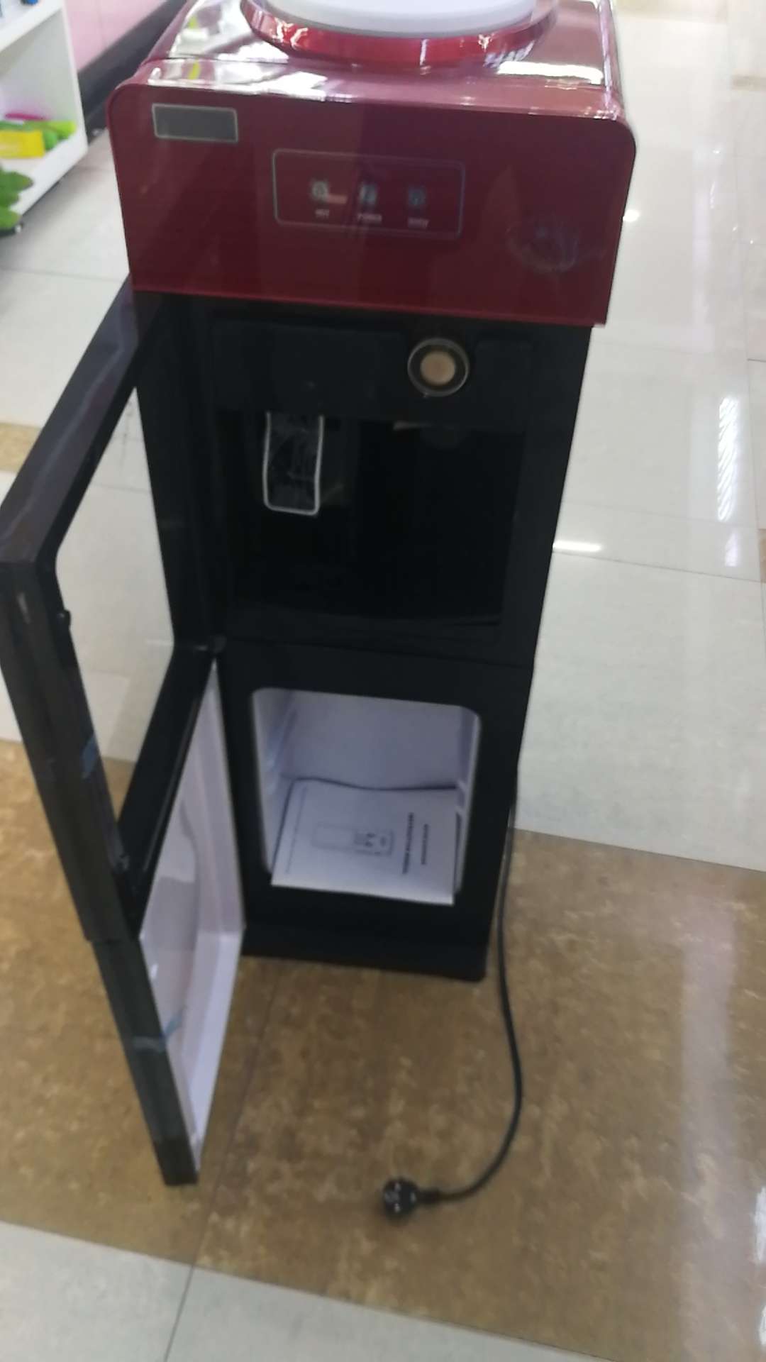 Warm water dispenser details Picture