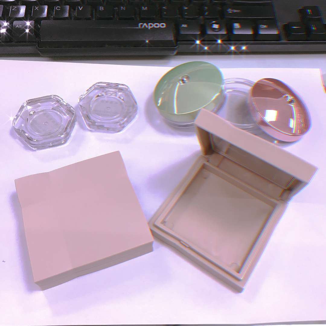 Packaging materials for the popular eyeshadow and powder box series undefined