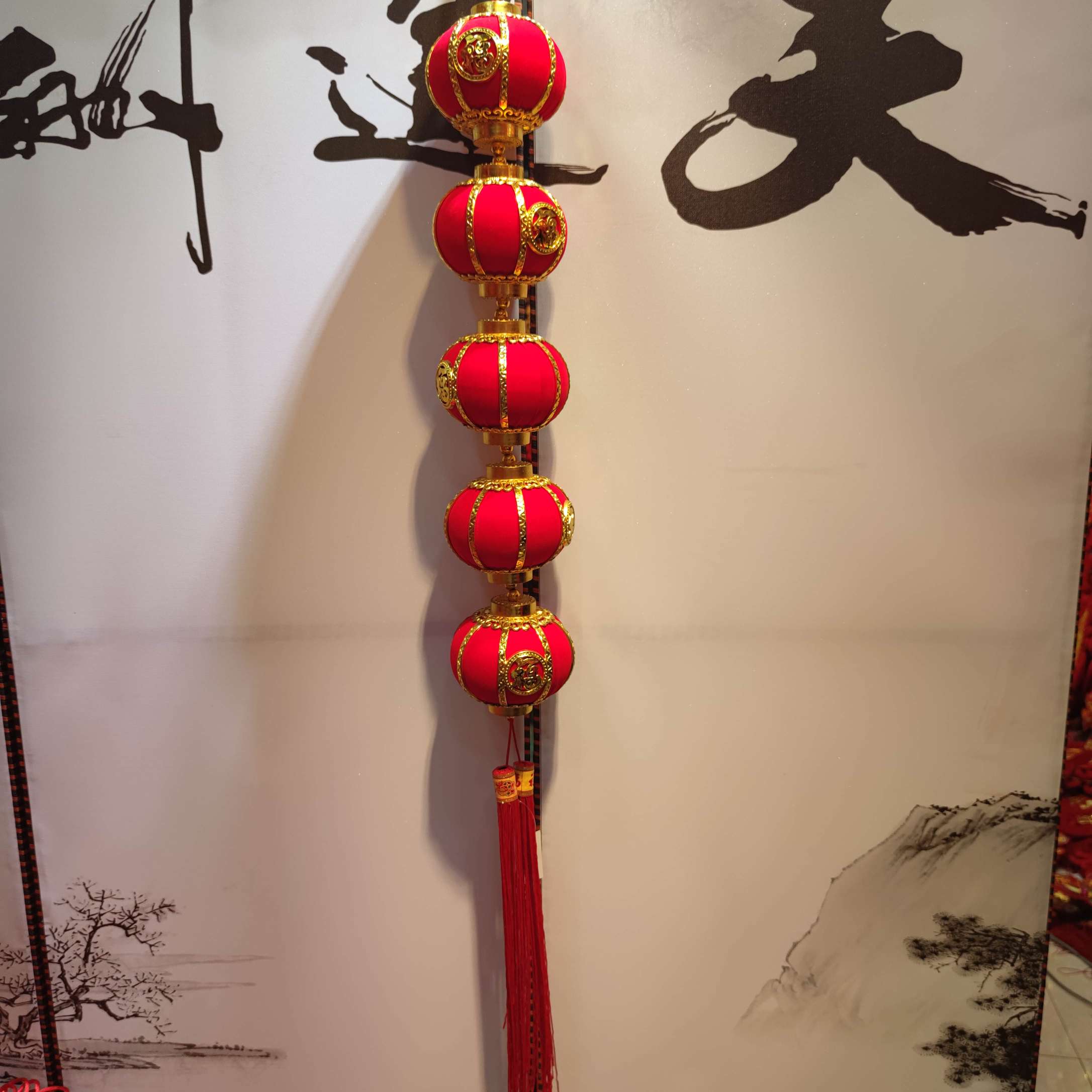 Five lantern strings