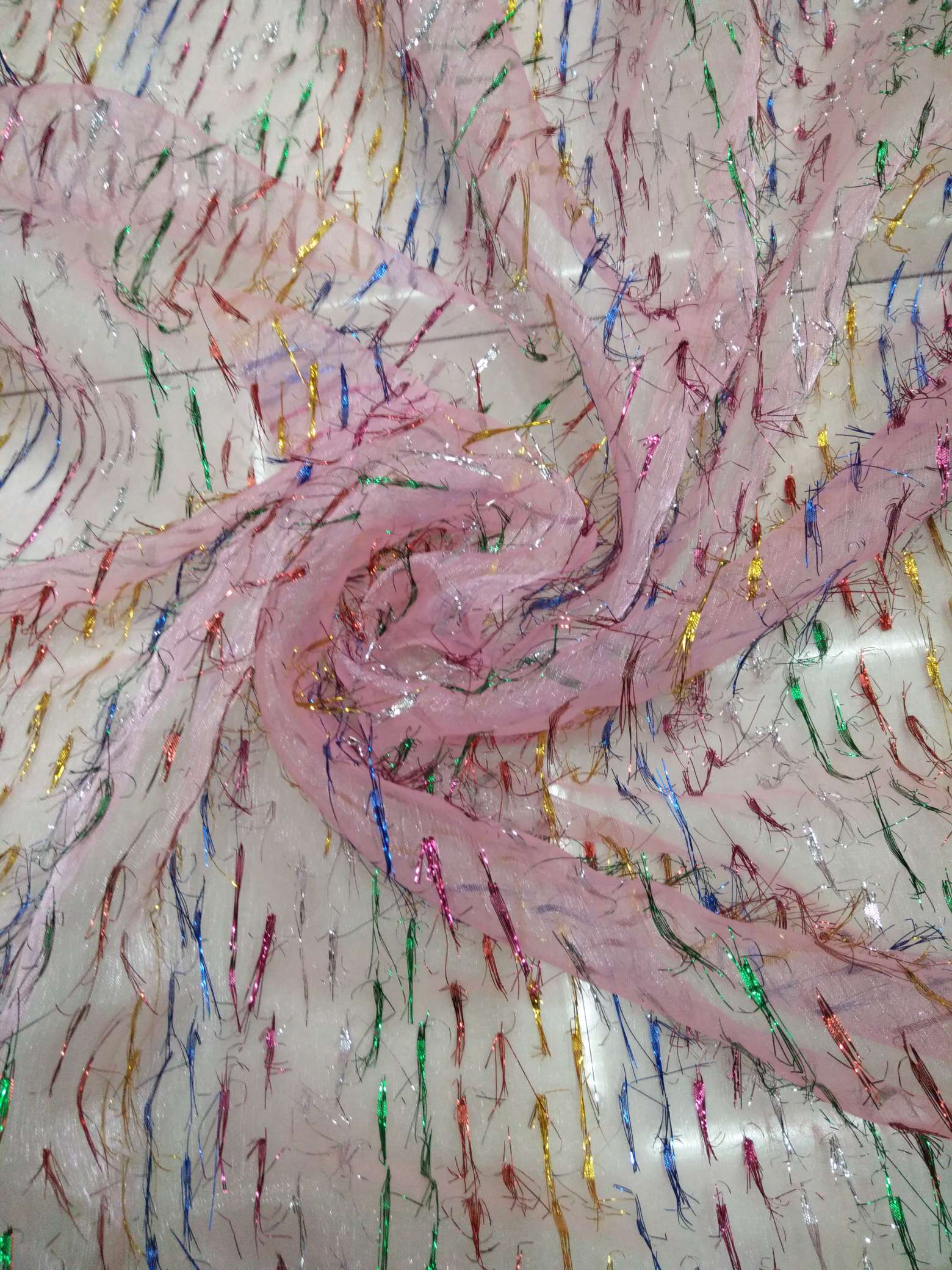 毛毛布：适用于饰品，玩具，舞台装，及各种工艺品等等……白底实物图