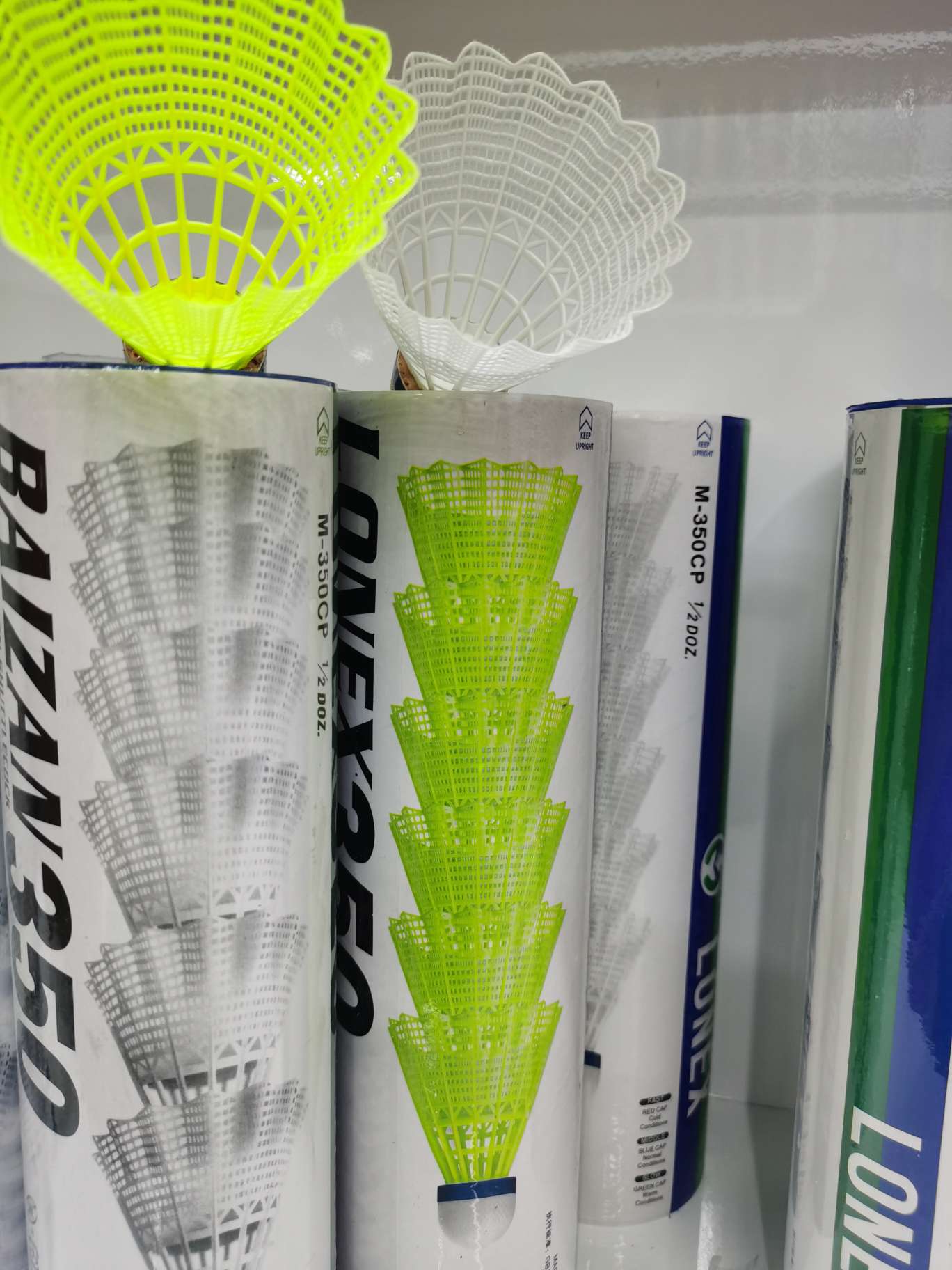 Nylon badminton [6 paper tubes]
1 cases of x100 tube thumbnail