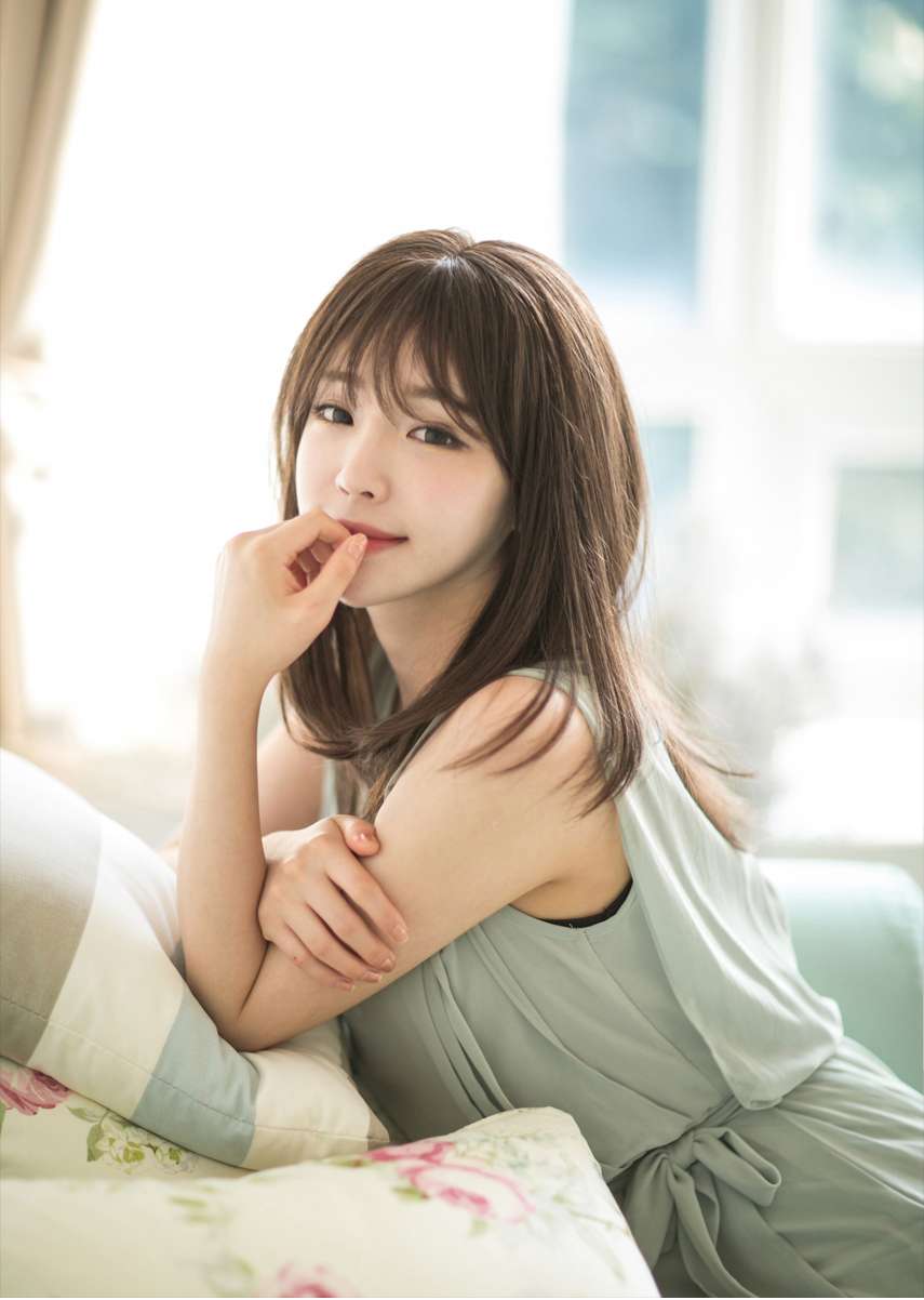 抖音网红直播热线空气刘海头套假发白底实物图