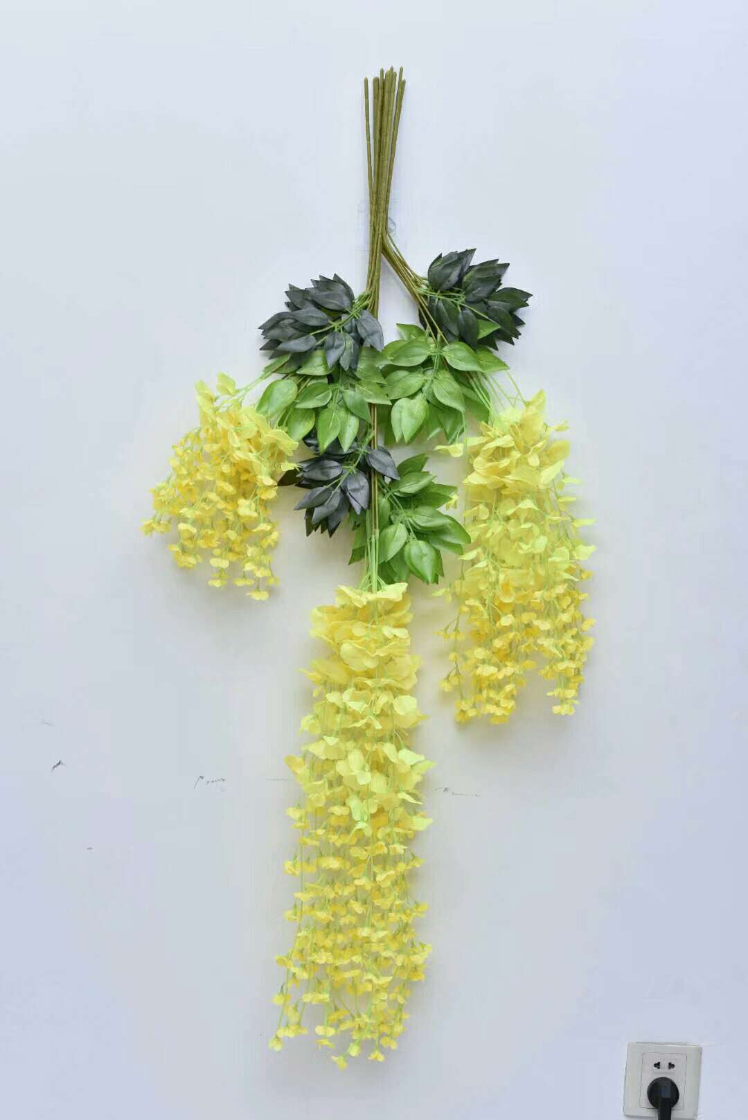 Fumin Silk Flower Factory Direct sales wedding decoration wisteria flowers, artificial flowers, living room decoration, broad bean flowers, plastic wisteria, green leaf wisteria, wisteria flower factory wholesale, long wisteria flowers undefined