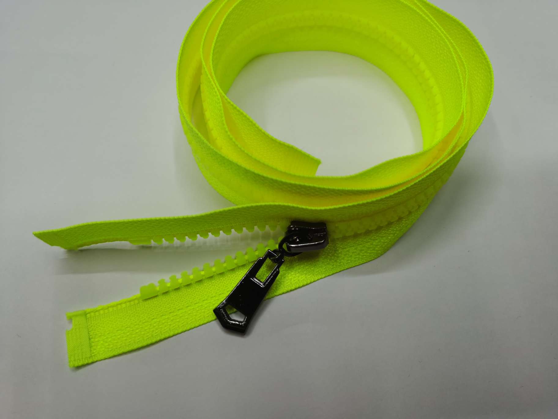 # 5 Resin open zipper thumbnail