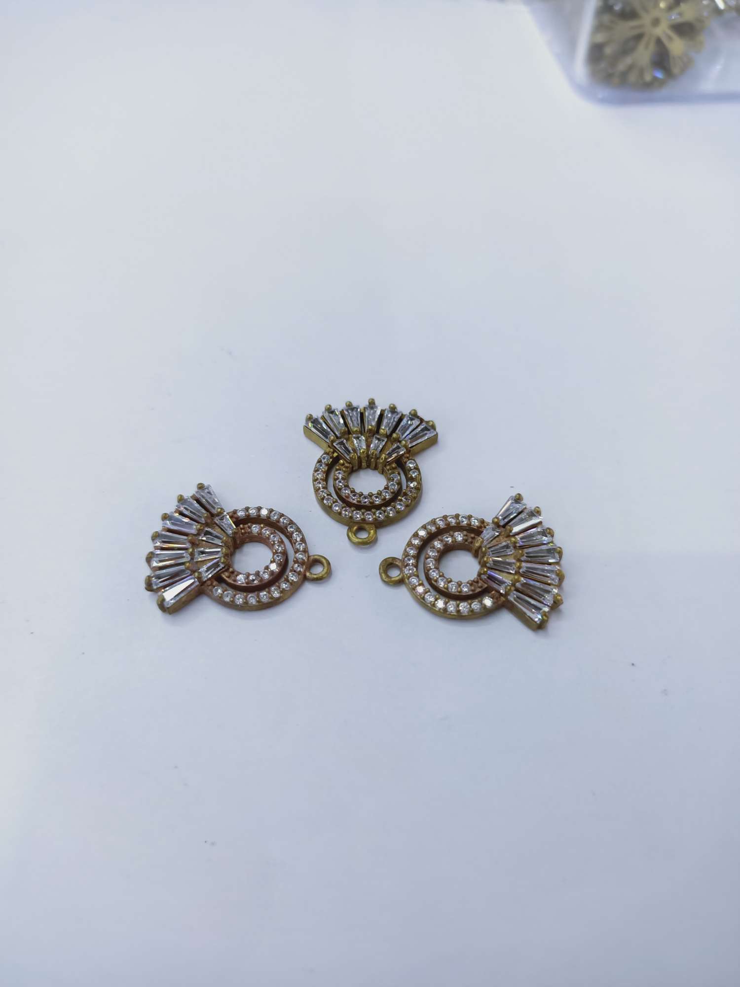 义乌好货  裙型吊坠产品图