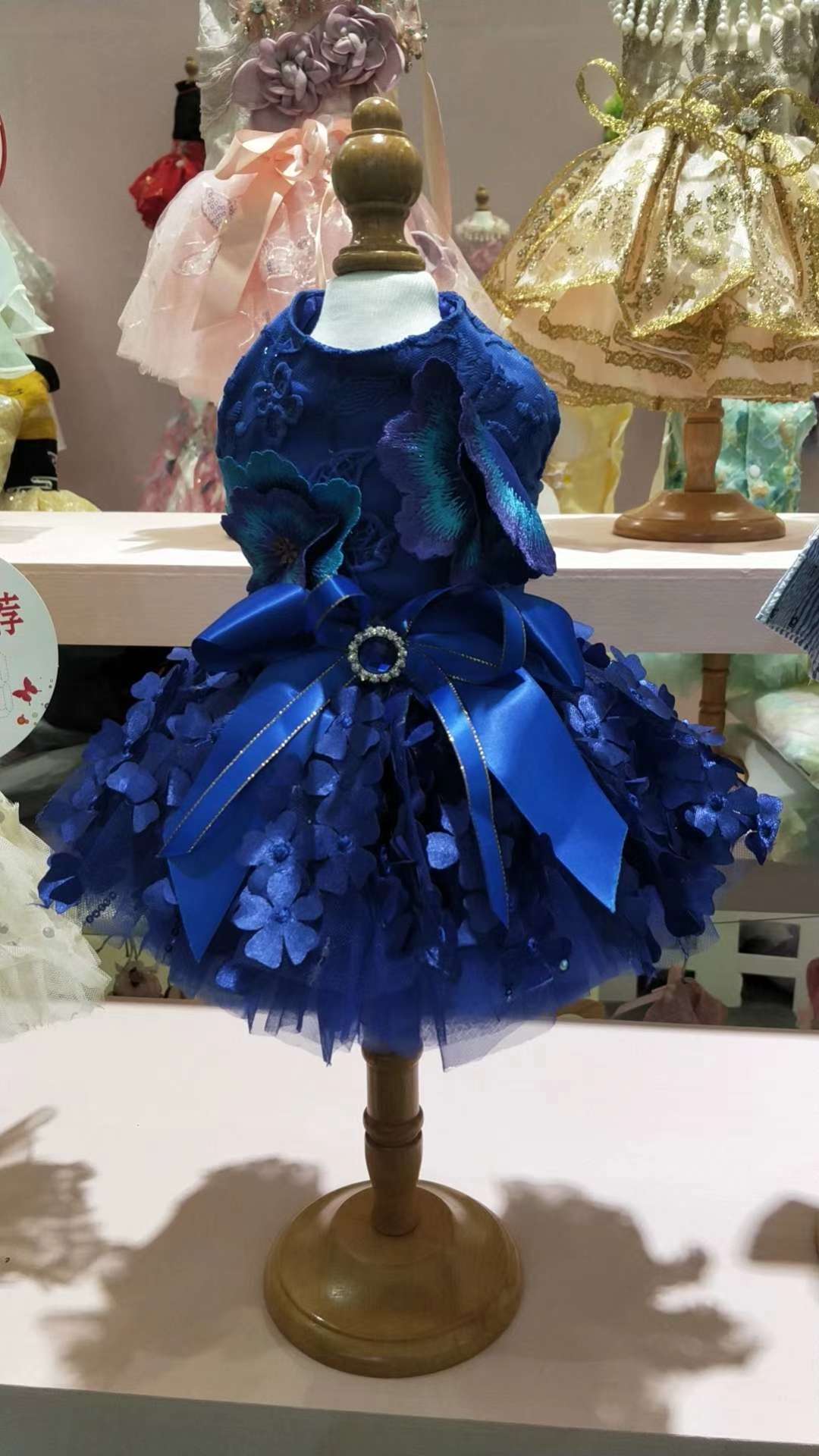 漂亮的汉服每个款式基本都是单件了，要扫货的主子们要趁早哦！