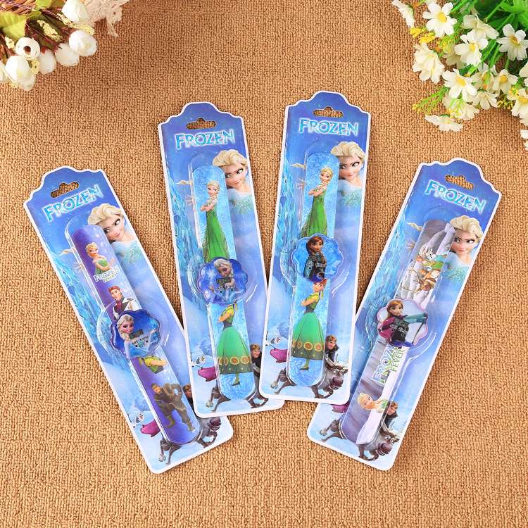 淘宝货源啪啪圈儿童卡通手表批发 冰雪奇缘手表吸卡包装一件代发