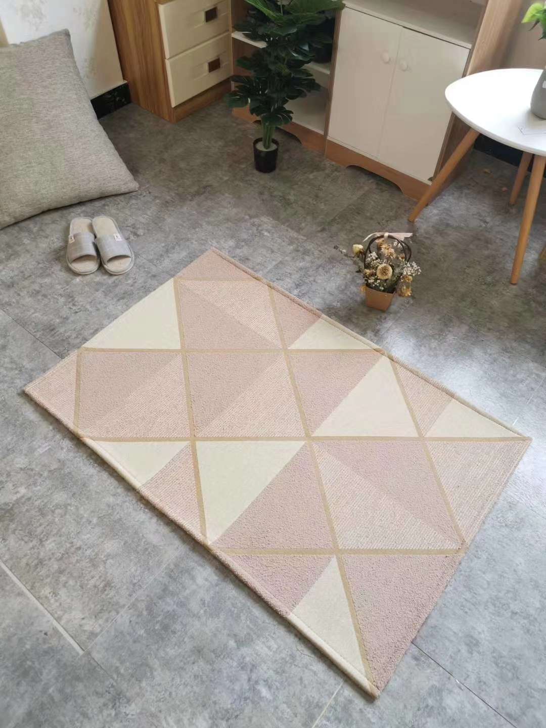 Printed floor MATS, bathroom absorbent floor MATS, kitchen floor MATS, bathroom anti-slip MATS, household door MATS, entrance door MATS, bedroom carpets details Picture