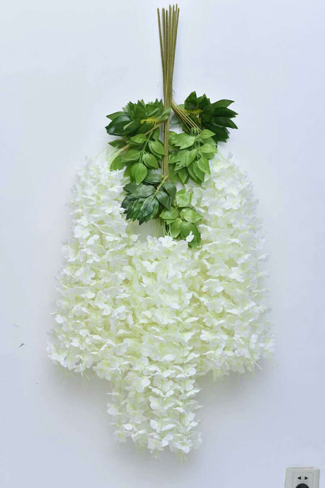 Fumin Silk Flower Factory Direct sales Wedding decoration wisteria flowers, artificial flowers, living room decoration, broad bean flowers, plastic wisteria, green leaf wisteria, wisteria flower factory wholesale, dense long wisteria flowers details Picture