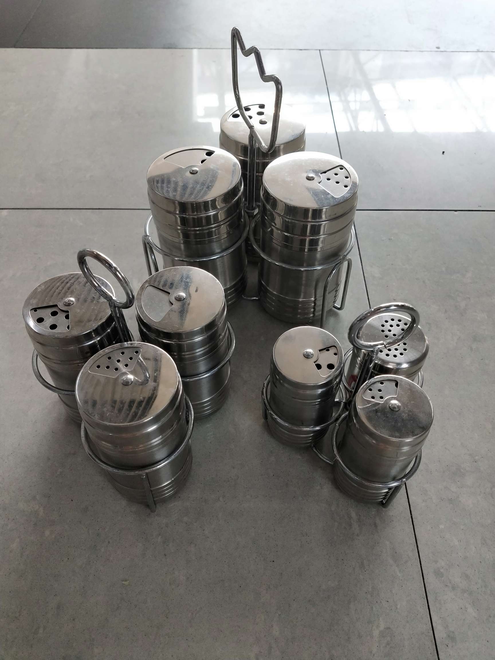 调味瓶罐实物图