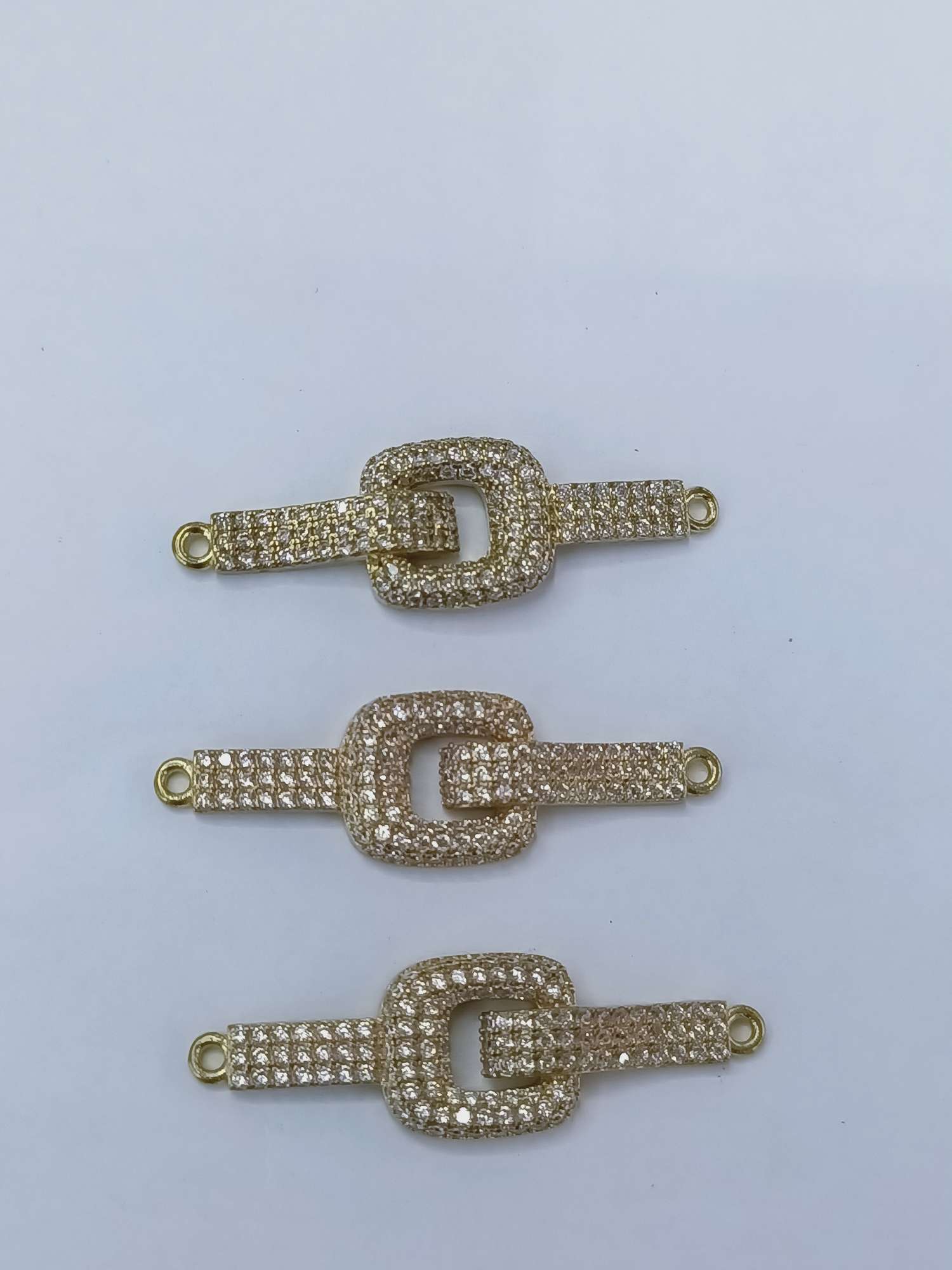义乌好货    满钻精致小手表
