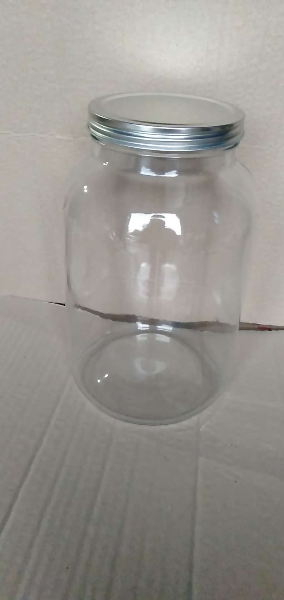 6L圆罐玻璃储物罐酒瓶产品图