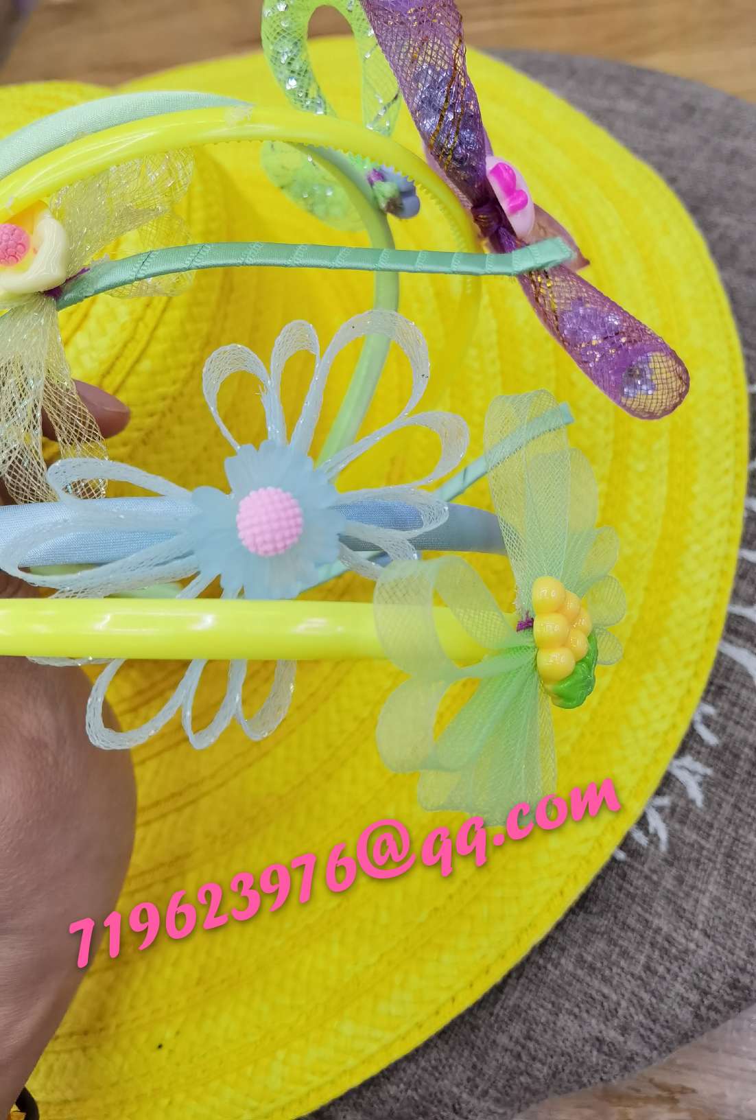 Fishbone fishing nets, elastic gauze nets, factory direct sales of handicrafts, accessories, floral decorations, scarves and decorative flowers