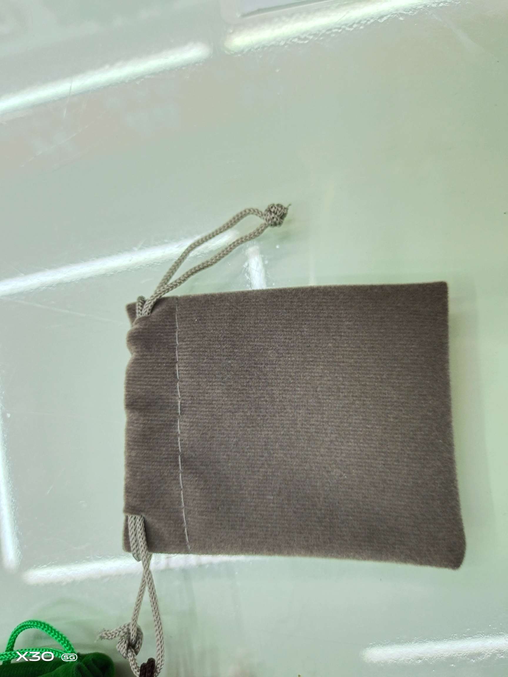 Velvet bag thumbnail
