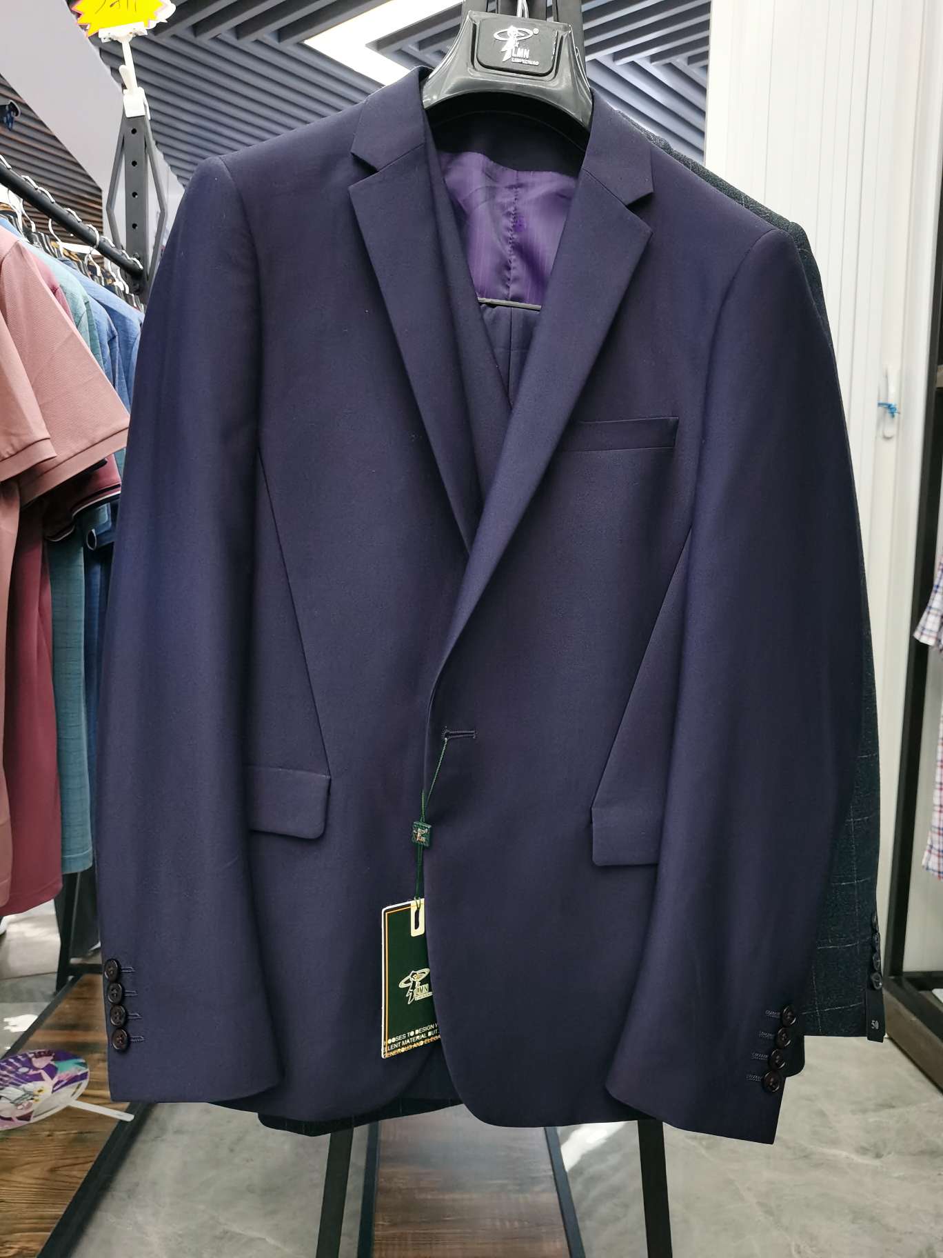 Men's casual suit details Picture