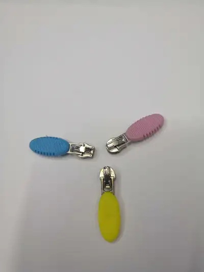 Colored Zipper Head