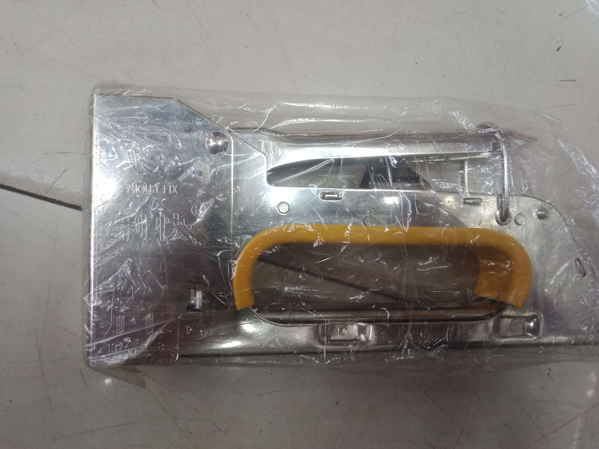 手动打钉枪产品图