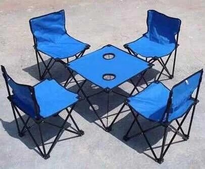 布桌五件套折叠桌椅产品图