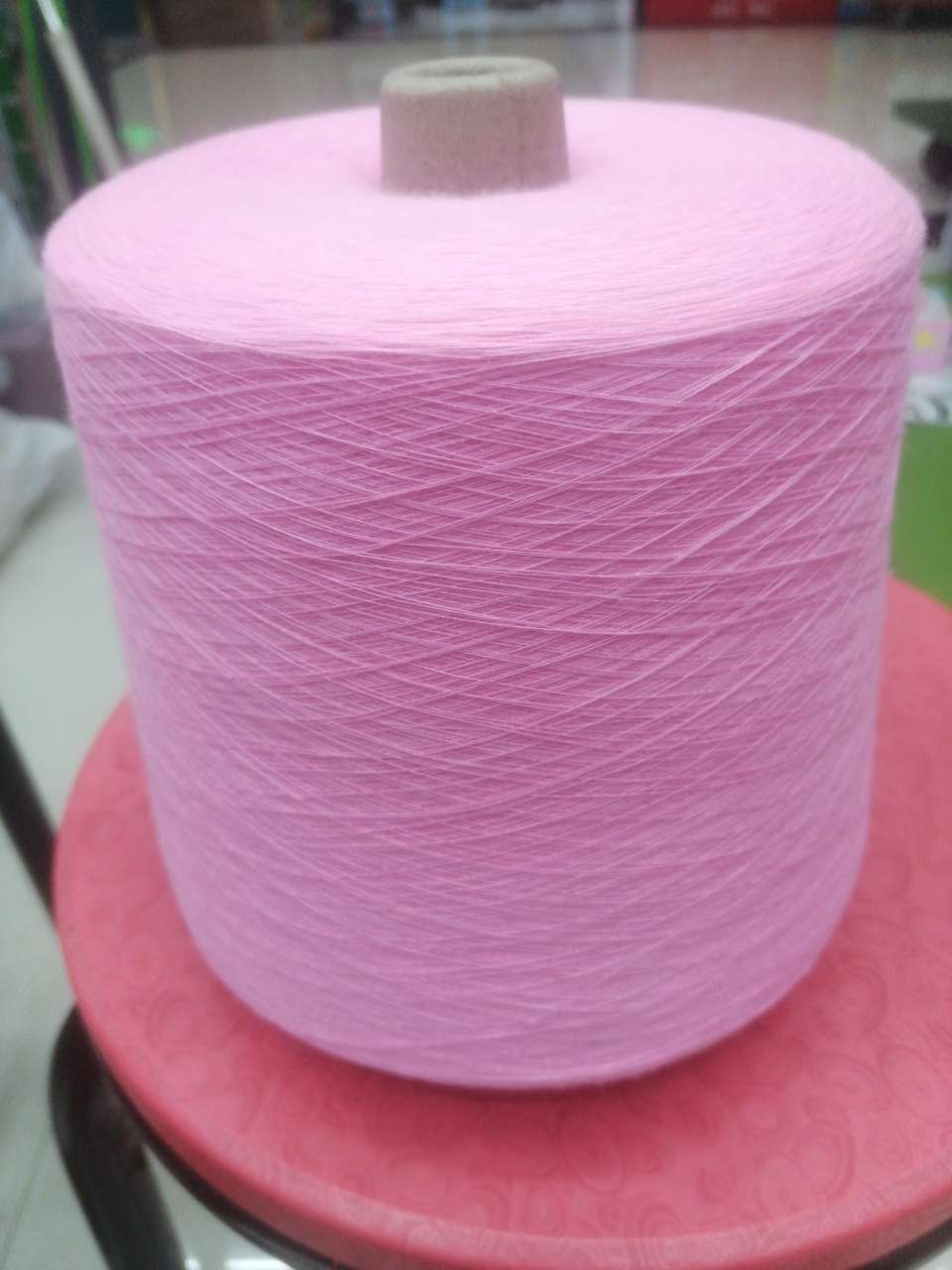 义乌市未莱纺织 [三山色纱]现货彩色 棉纱  粉