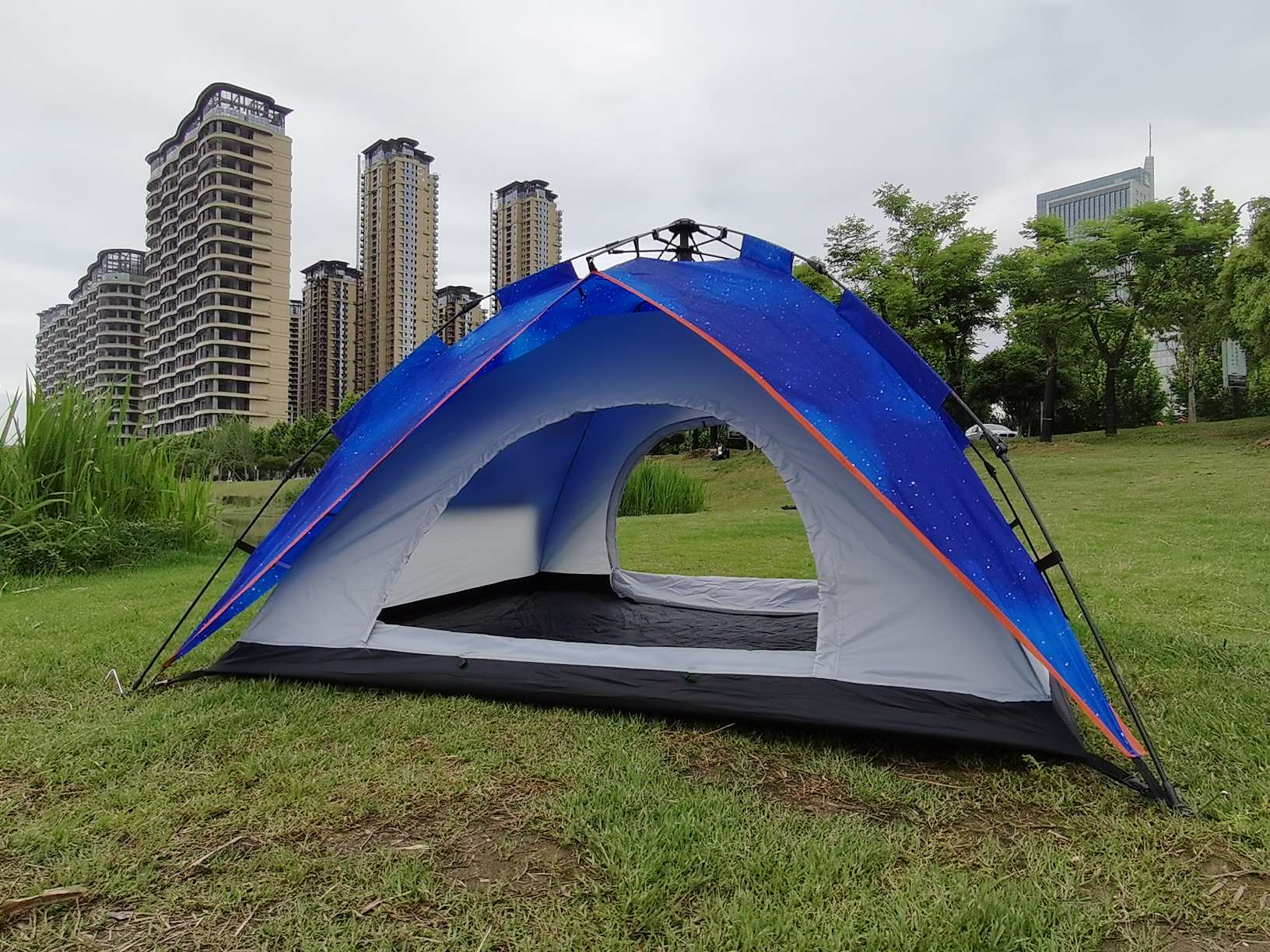 Starry Sky double-layer automatic tent Application Scenario