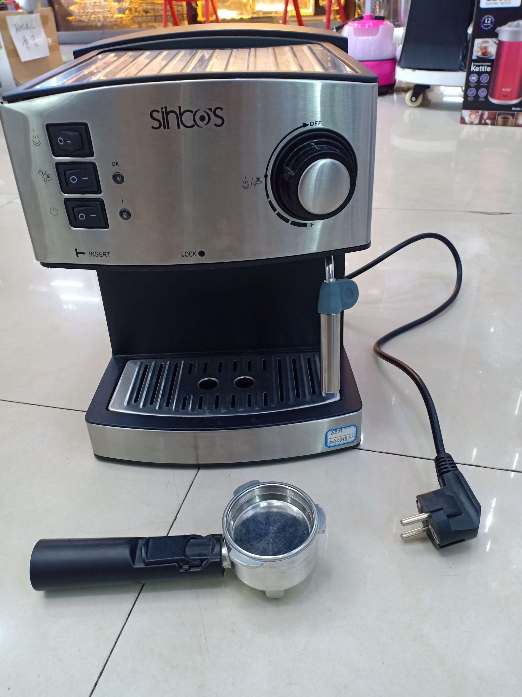 Foreign trade export coffee machines, home and commercial dual-purpose coffee machines, espresso machines, milk and foam coffee machines Application Scenario