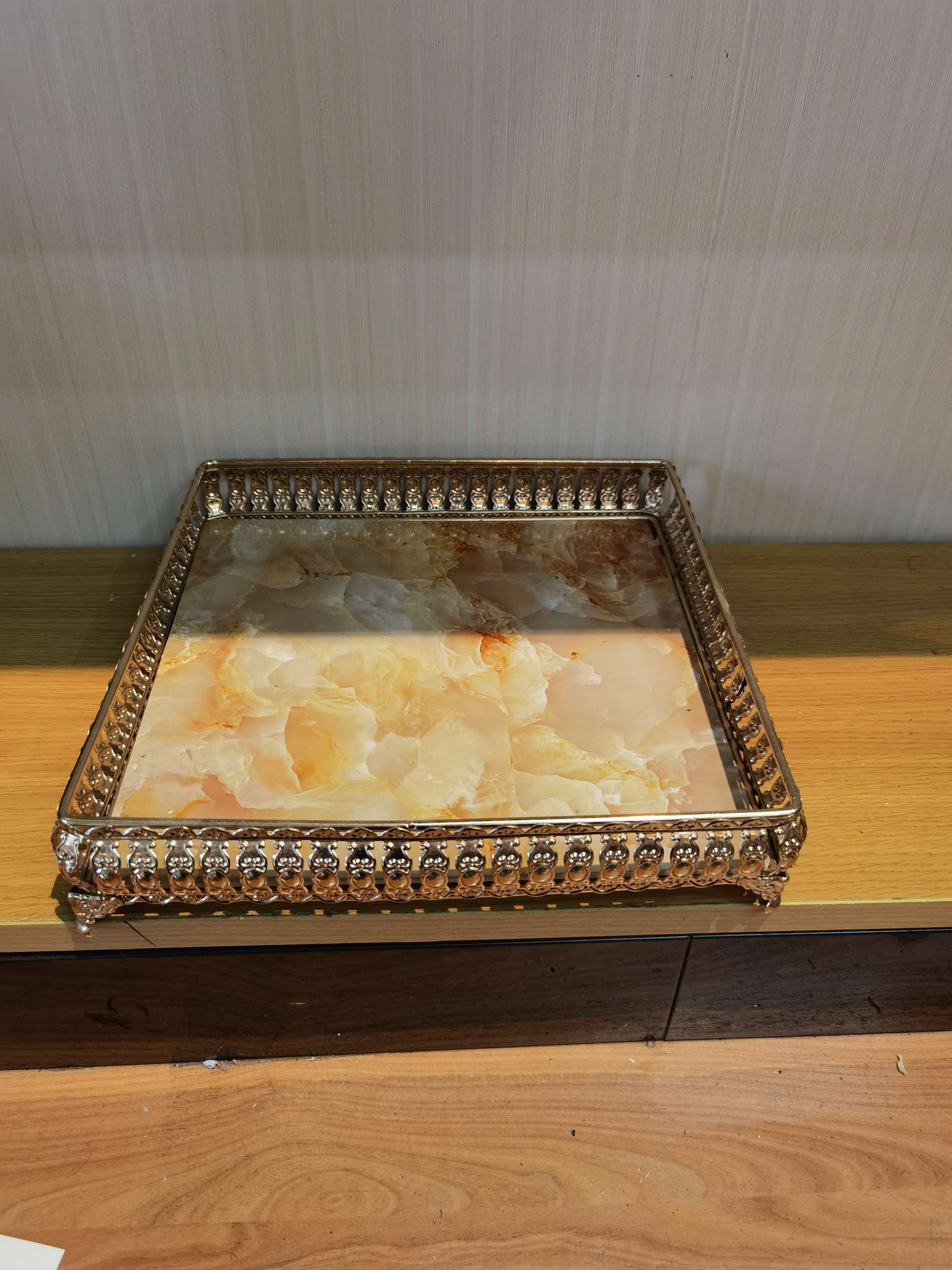 2021新款正方形中号欧式风格复古镀金托盘厂家直销