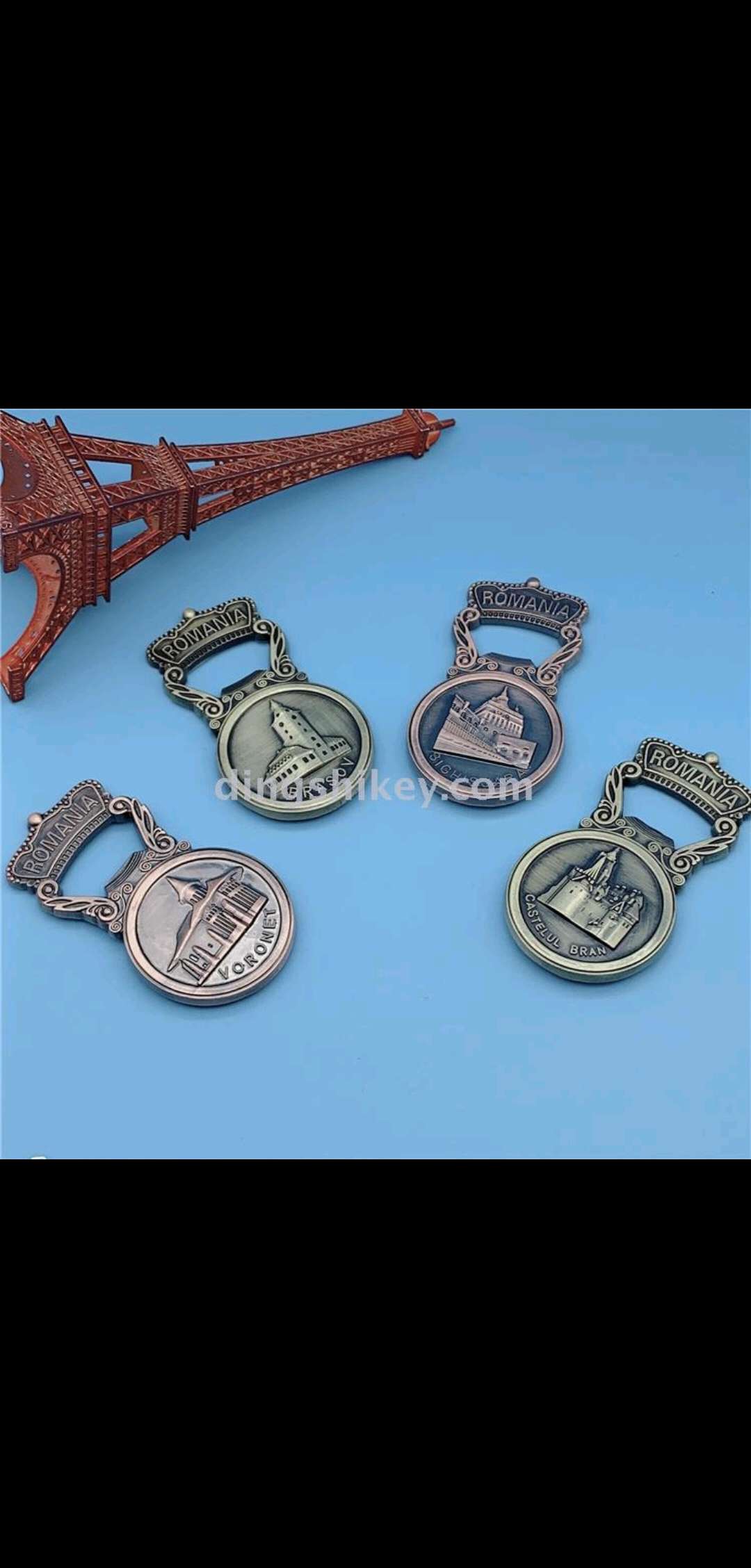 Guangdong zinc alloy Romanian ancient building with antique color and magnetic fridge magnets Specification image