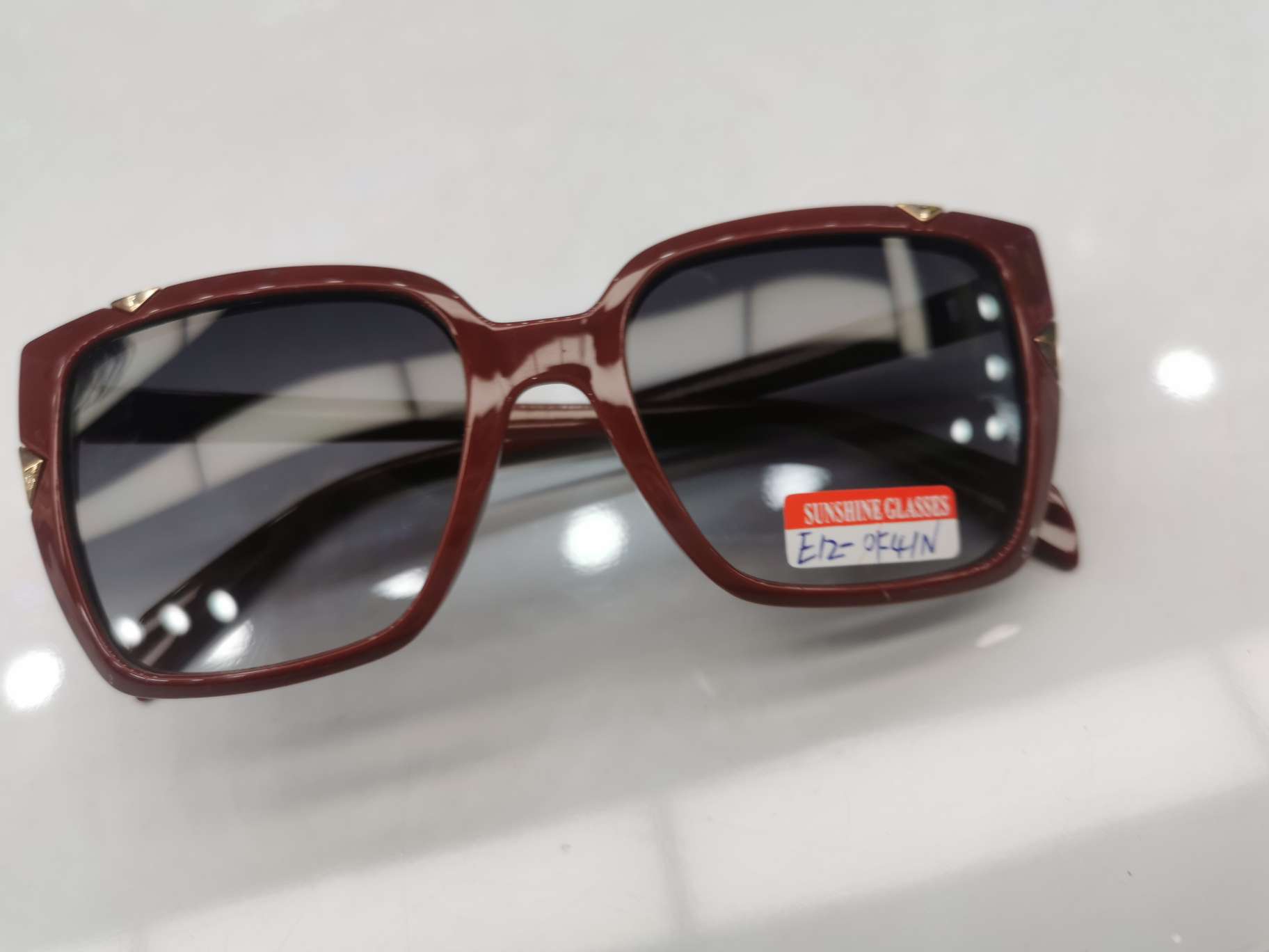 墨镜/太阳镜/眼镜/墨镜批发/太阳镜男士不规则时尚细节图